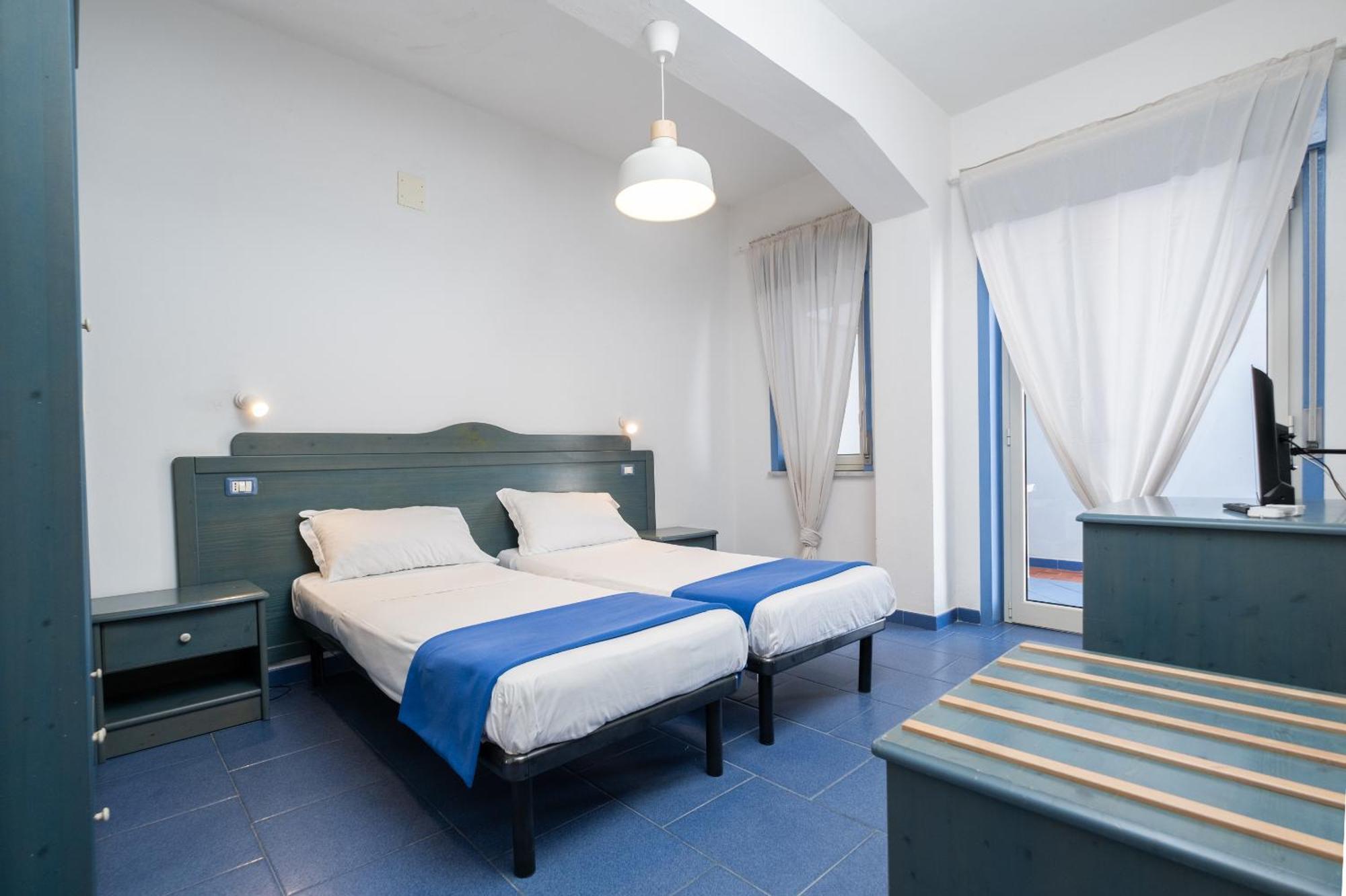 Oasi Azzurra Lejlighedshotel Messina Eksteriør billede